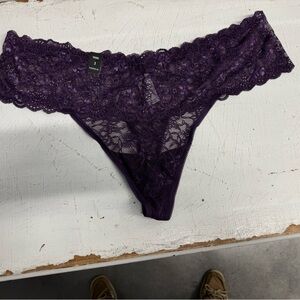 Torrid | Lace Thong in Purple | size 3